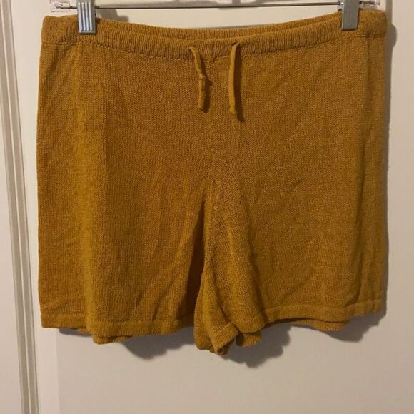 Knit Khaki Shorts - Picture 2 of 5